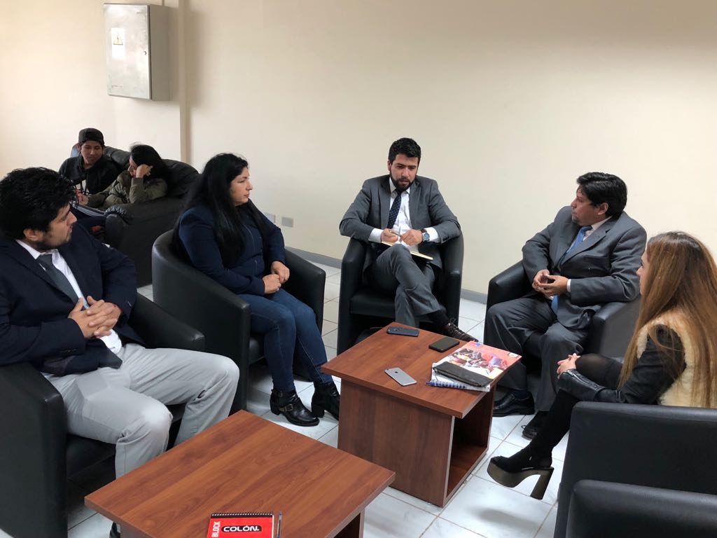 El Seremi Juan Manuel Carrasco coordina lanzamiento de Escuela de Formación Continua con los representantes de la Fundación Universidad Tarapacá.